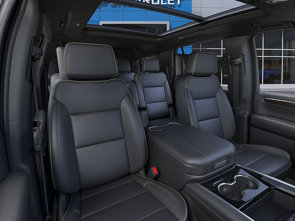 Thumbnail: 2026 Chevrolet Tahoe - 7