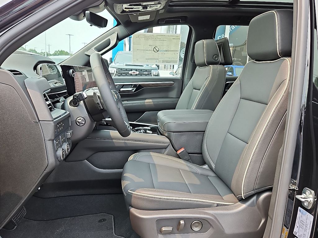 Thumbnail: 2026 Chevrolet Tahoe - 8