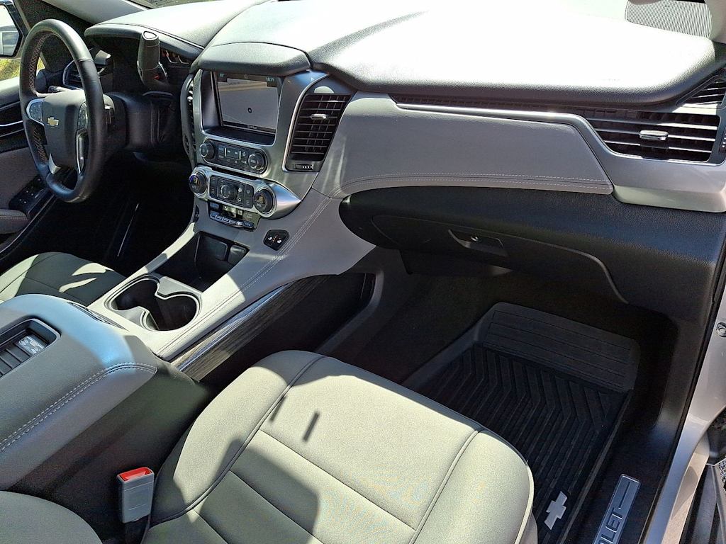 Thumbnail: 2016 Chevrolet Tahoe - 37