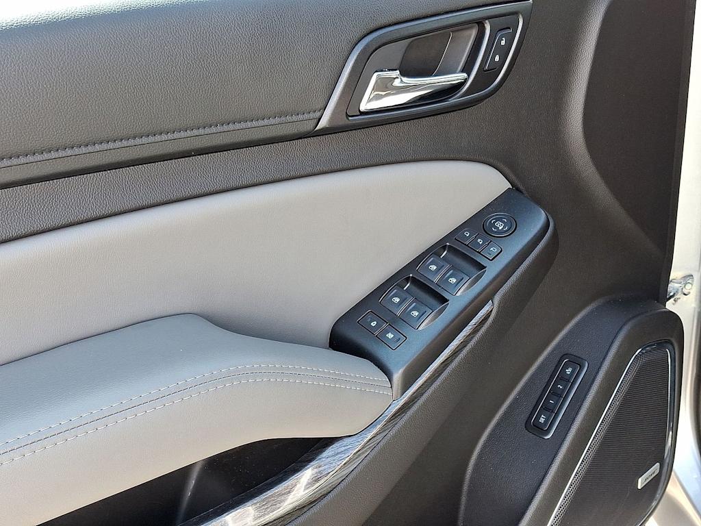 Thumbnail: 2016 Chevrolet Tahoe - 33