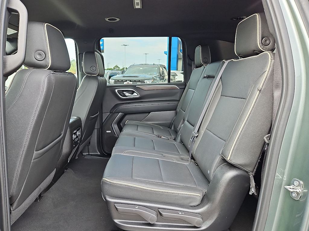 Thumbnail: 2024 Chevrolet Suburban - 35