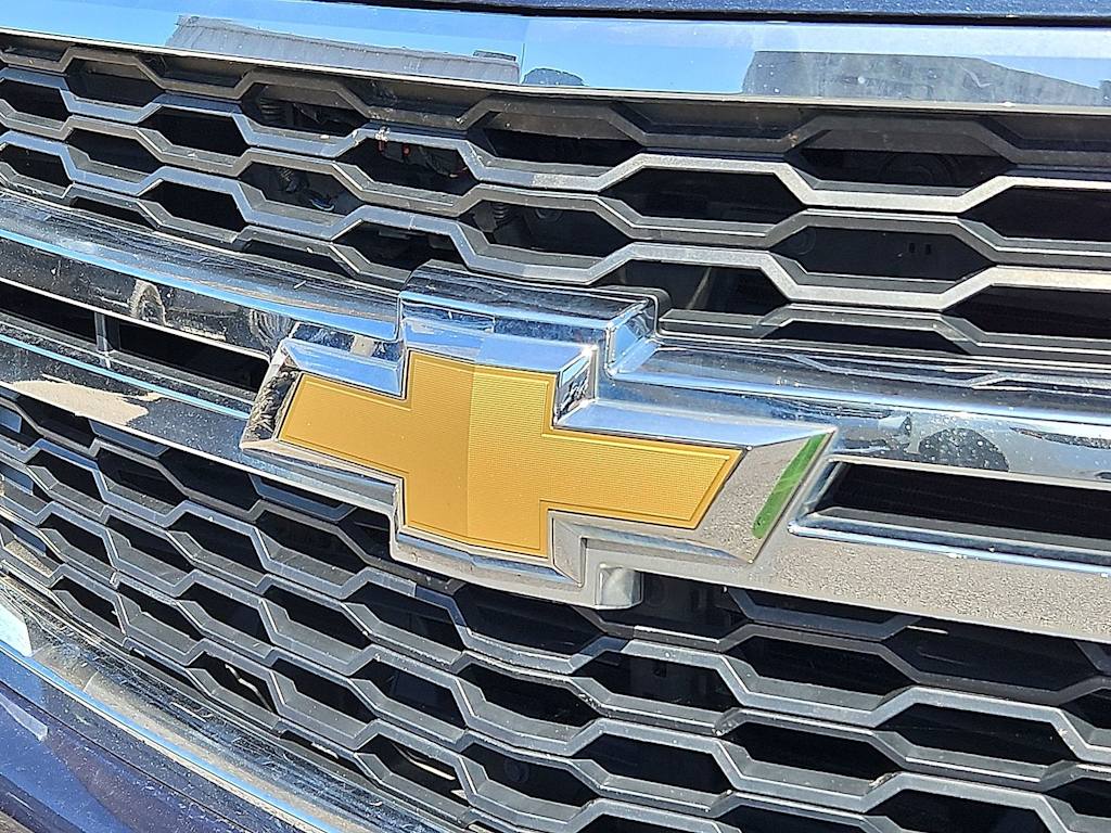 Thumbnail: 2019 Chevrolet Suburban - 36