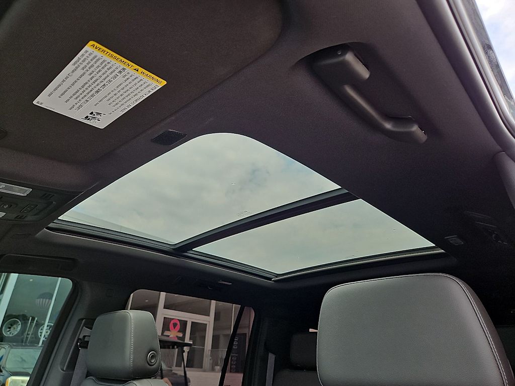 Thumbnail: 2021 Chevrolet Suburban - 31