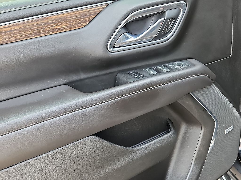 Thumbnail: 2021 Chevrolet Suburban - 35