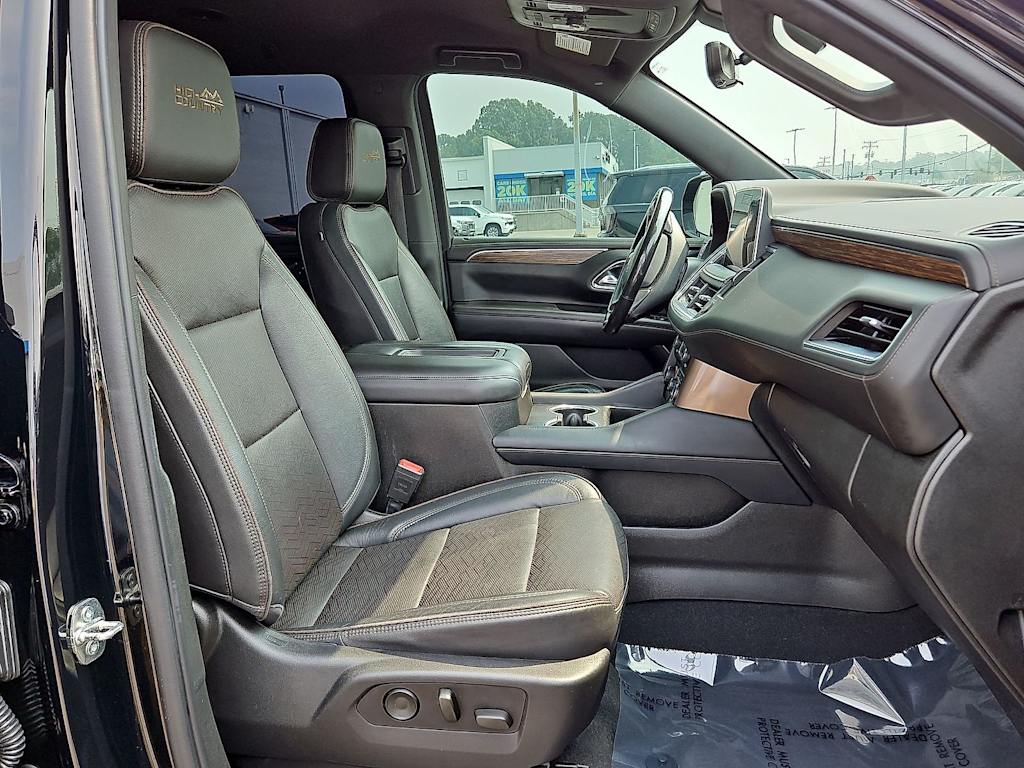 Thumbnail: 2021 Chevrolet Suburban - 11