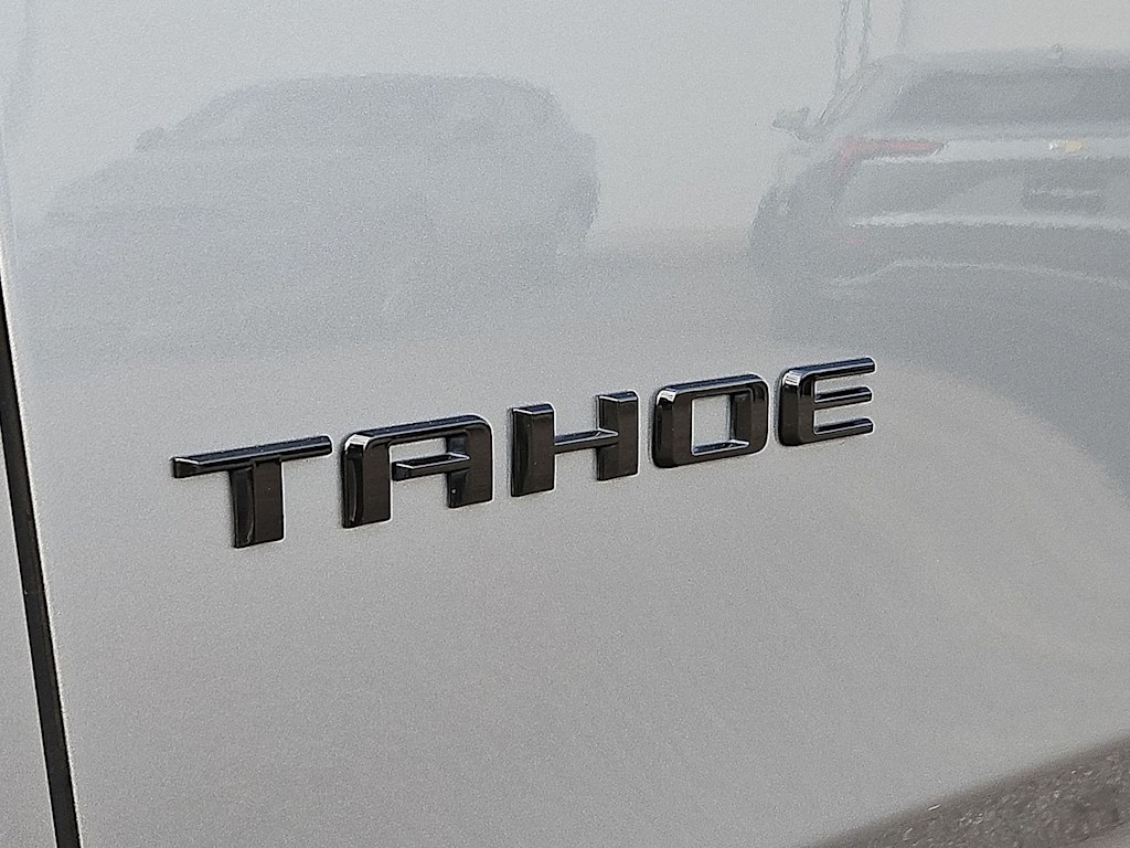 Thumbnail: 2023 Chevrolet Tahoe - 40