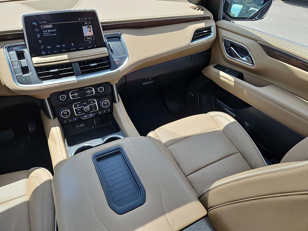Thumbnail: 2024 Chevrolet Tahoe - 12