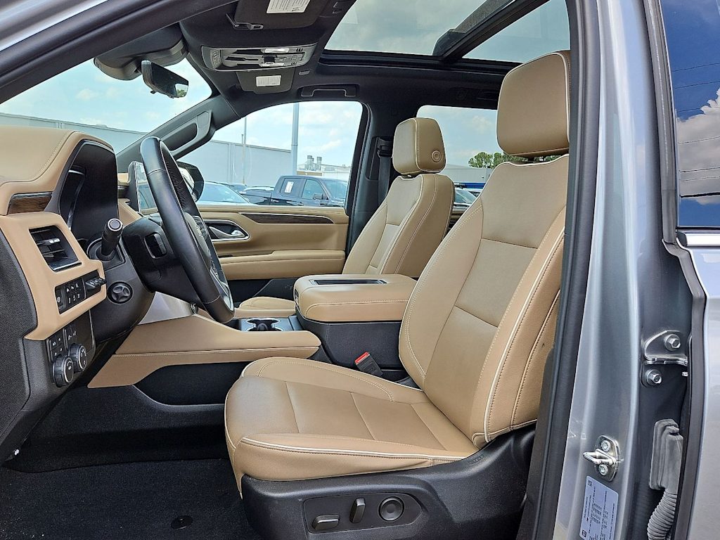 Thumbnail: 2024 Chevrolet Tahoe - 10