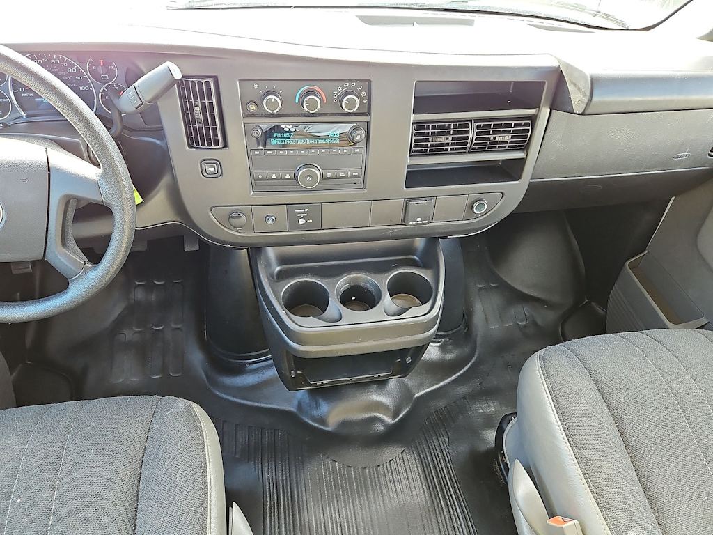 Thumbnail: 2025 GMC Savana - 8