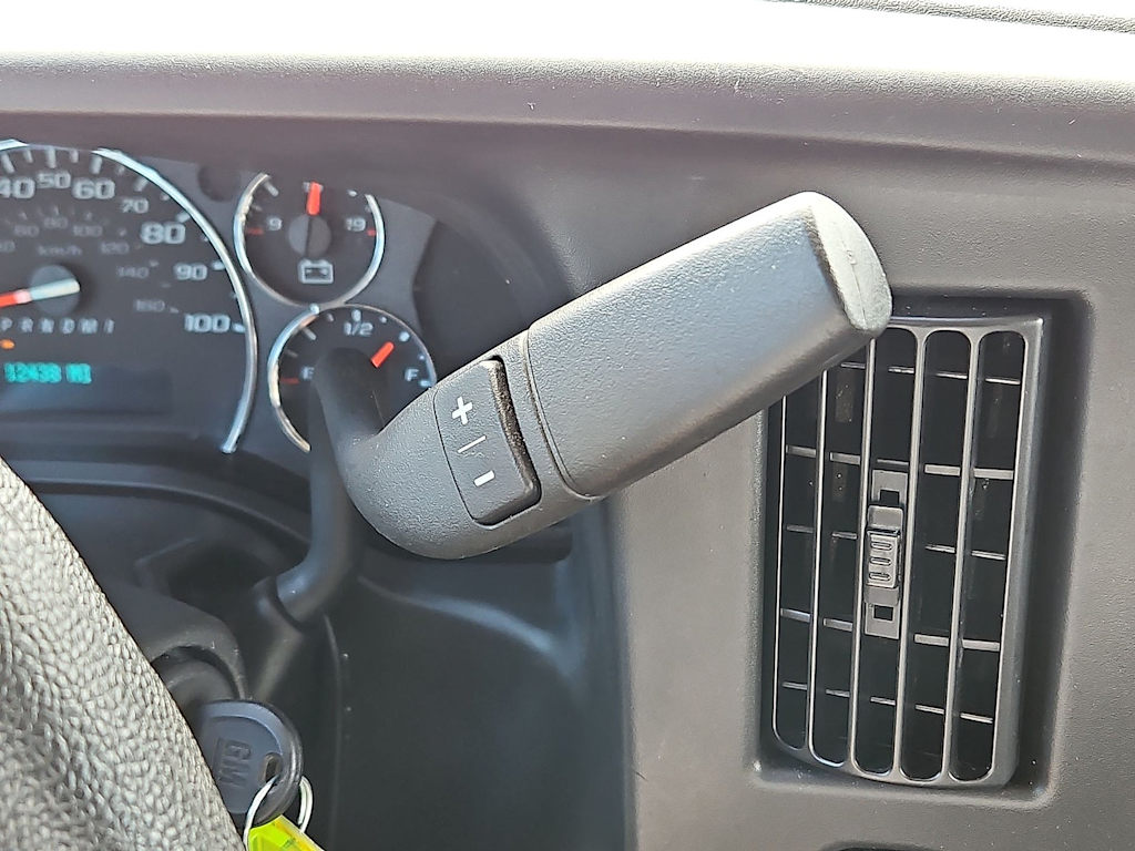 Thumbnail: 2025 GMC Savana - 28