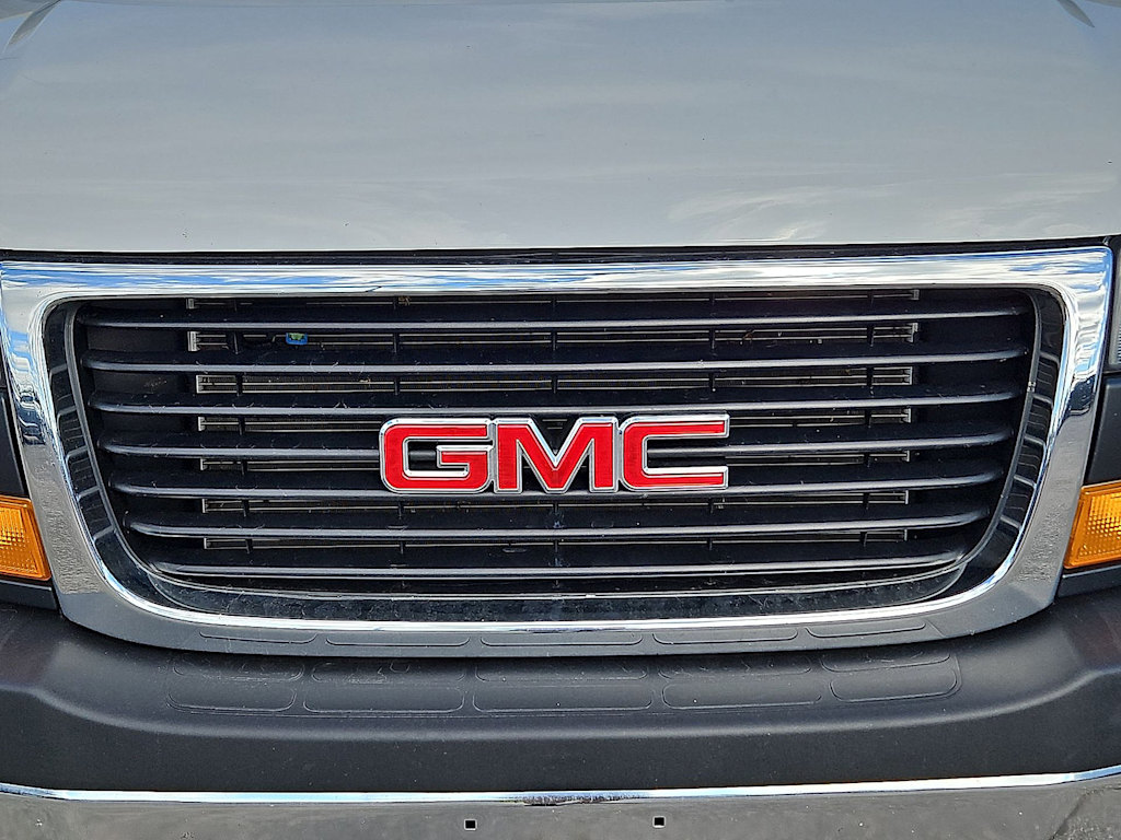 Thumbnail: 2025 GMC Savana - 5