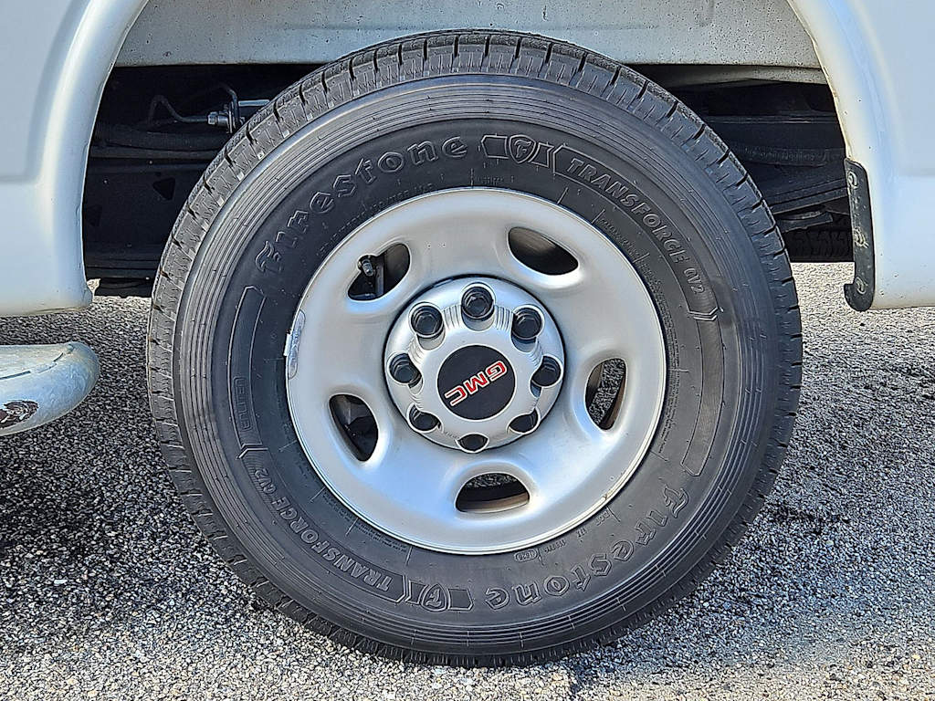 Thumbnail: 2025 GMC Savana - 7
