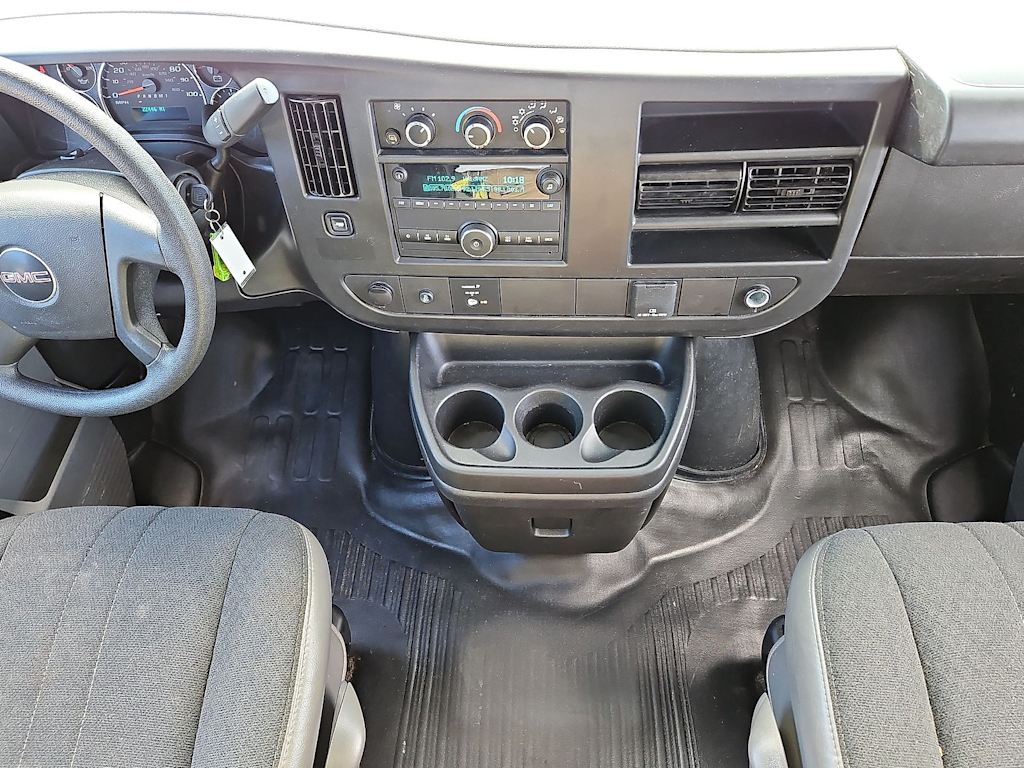 Thumbnail: 2025 GMC Savana - 12