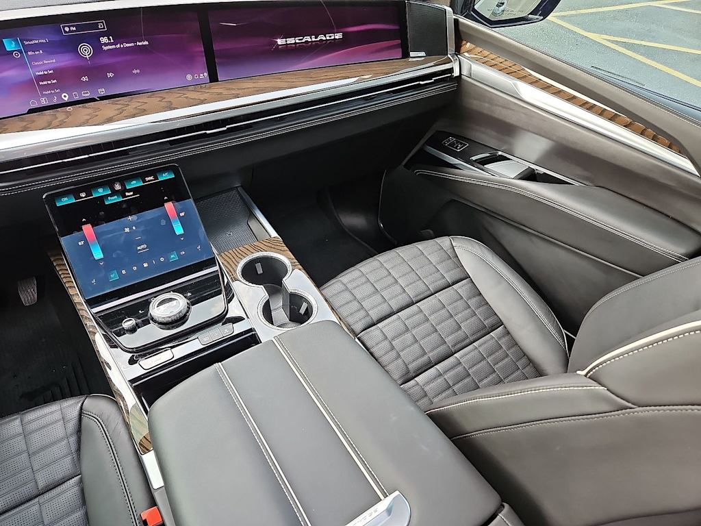 Thumbnail: 2026 Cadillac Escalade - 15