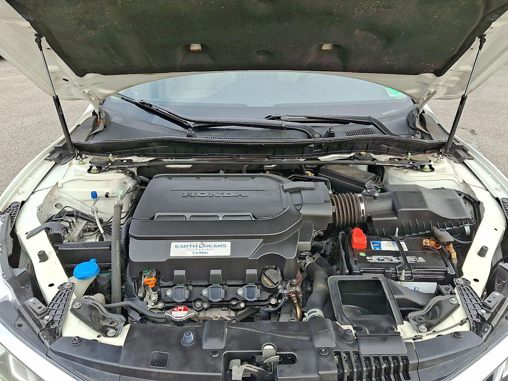 Thumbnail: 2016 Honda Accord - 8