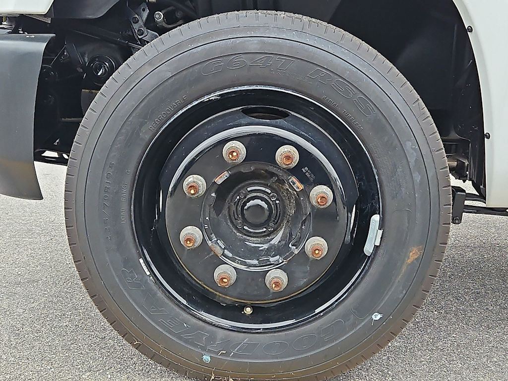 Thumbnail: 2024 Chevrolet  - 6