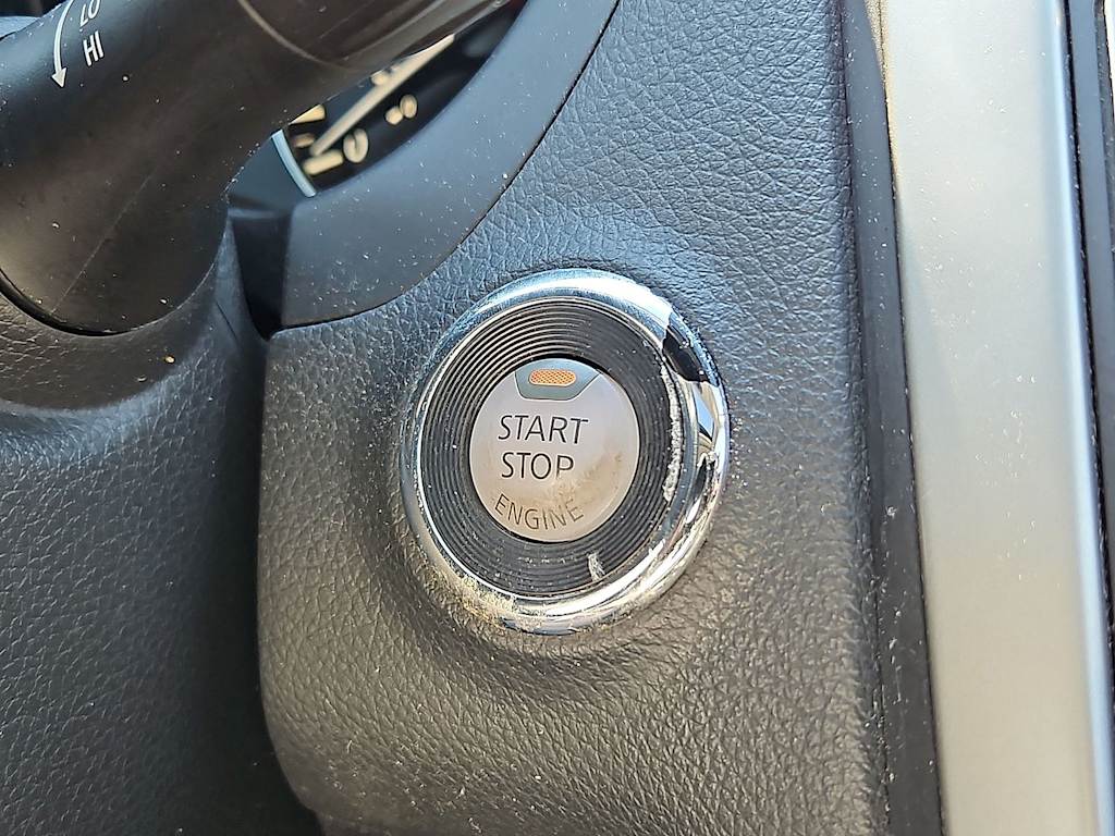 Thumbnail: 2016 Nissan Altima - 29