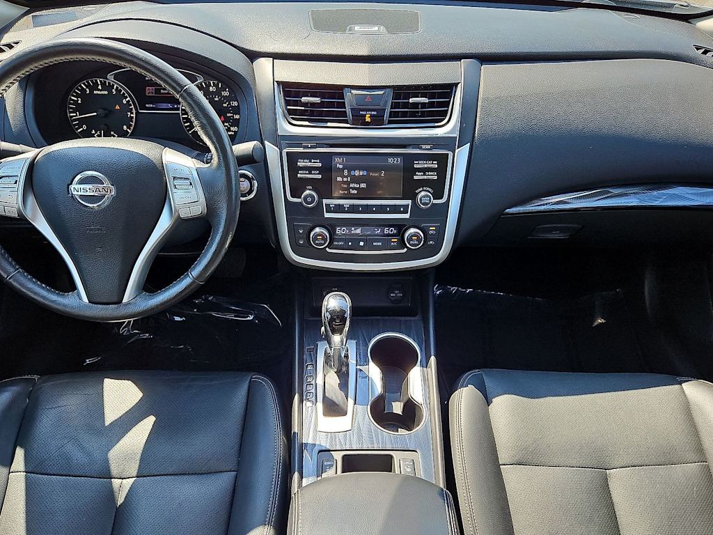 Thumbnail: 2016 Nissan Altima - 32