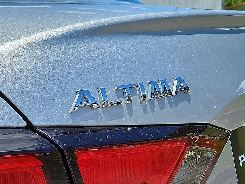 Thumbnail: 2020 Nissan Altima - 37