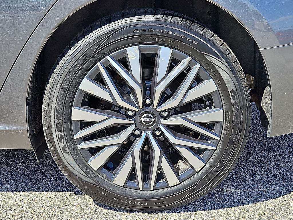 Thumbnail: 2024 Nissan Altima - 6