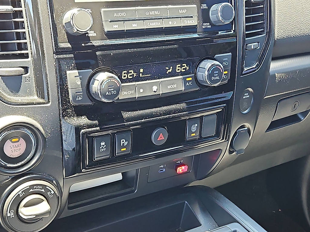 Thumbnail: 2024 Nissan Titan - 30