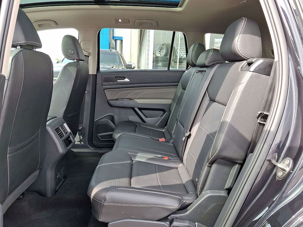 Thumbnail: 2023 Volkswagen Atlas - 35