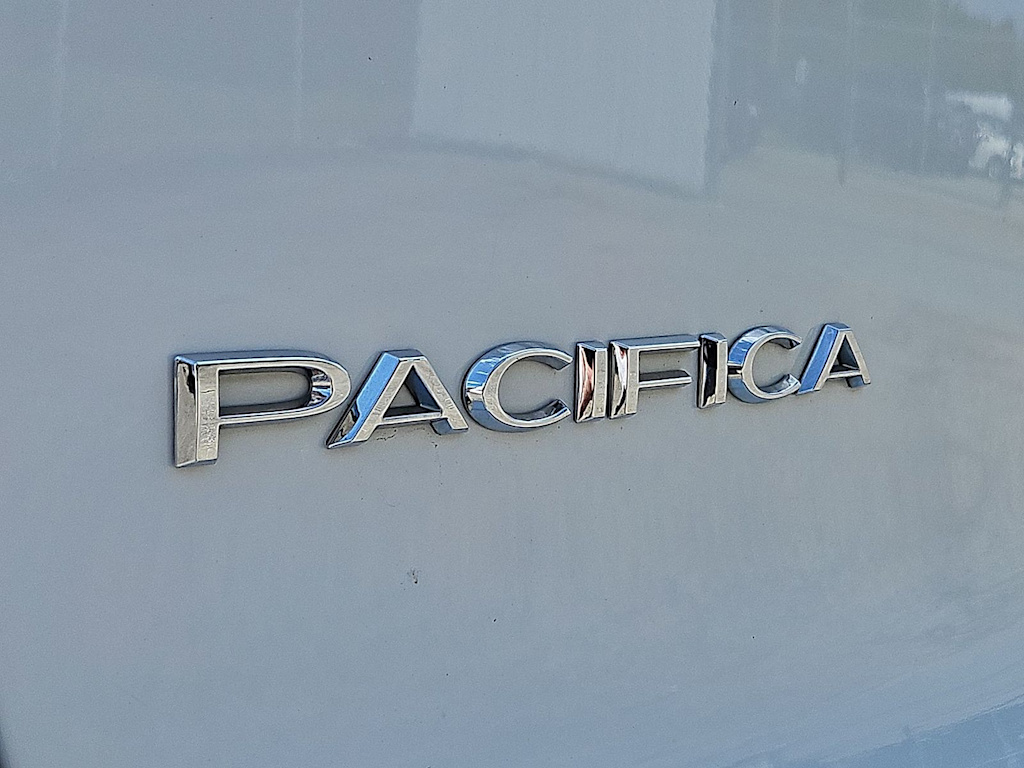 Thumbnail: 2024 Chrysler Pacifica - 37