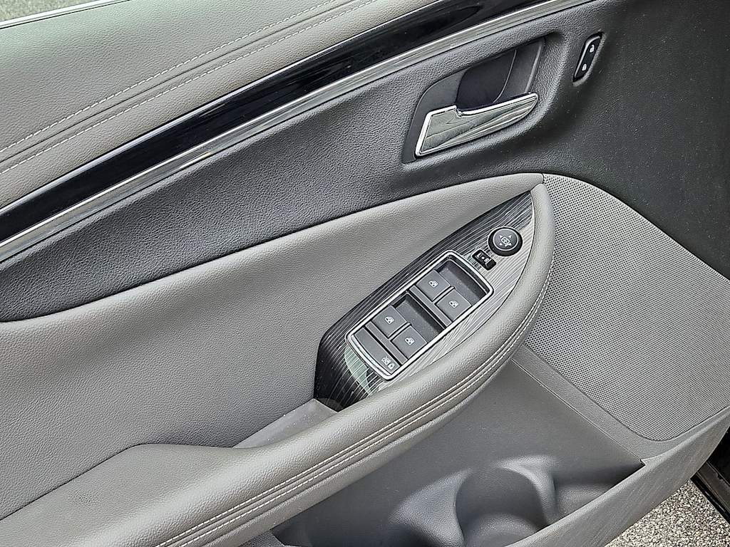 Thumbnail: 2019 Chevrolet Impala - 32