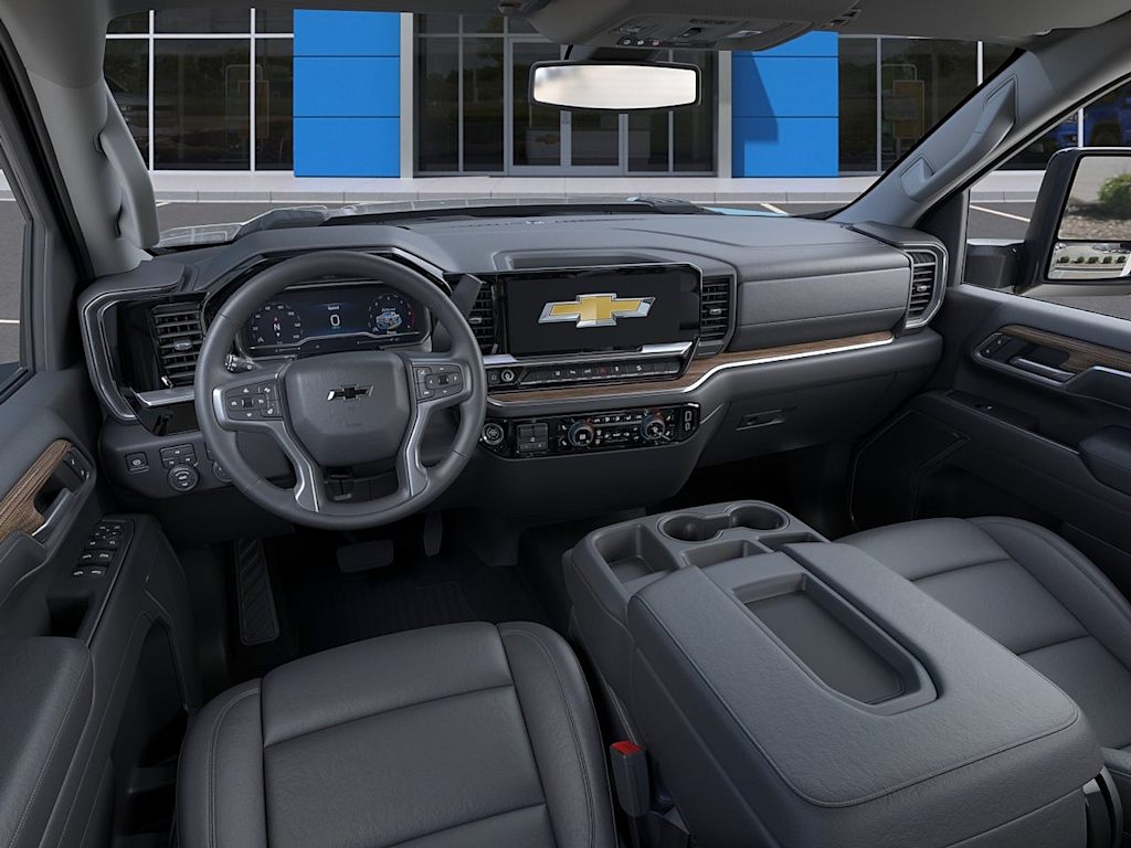 Thumbnail: 2026 Chevrolet Silverado 2500 - 2