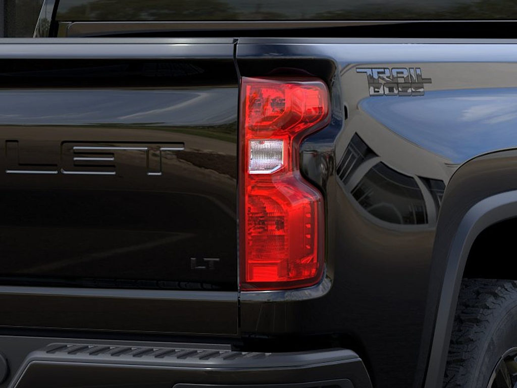 Thumbnail: 2026 Chevrolet Silverado 2500 - 10