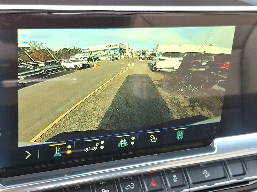 Thumbnail: 2026 Chevrolet Silverado 2500 - 16