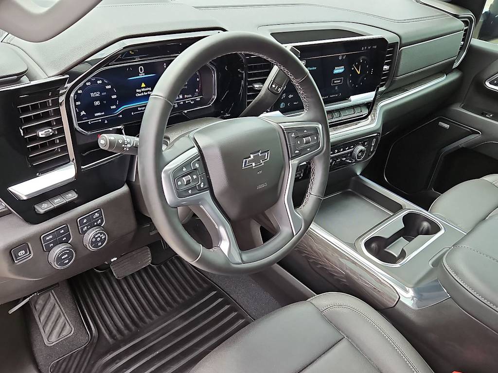 Thumbnail: 2025 Chevrolet Silverado 2500 - 13