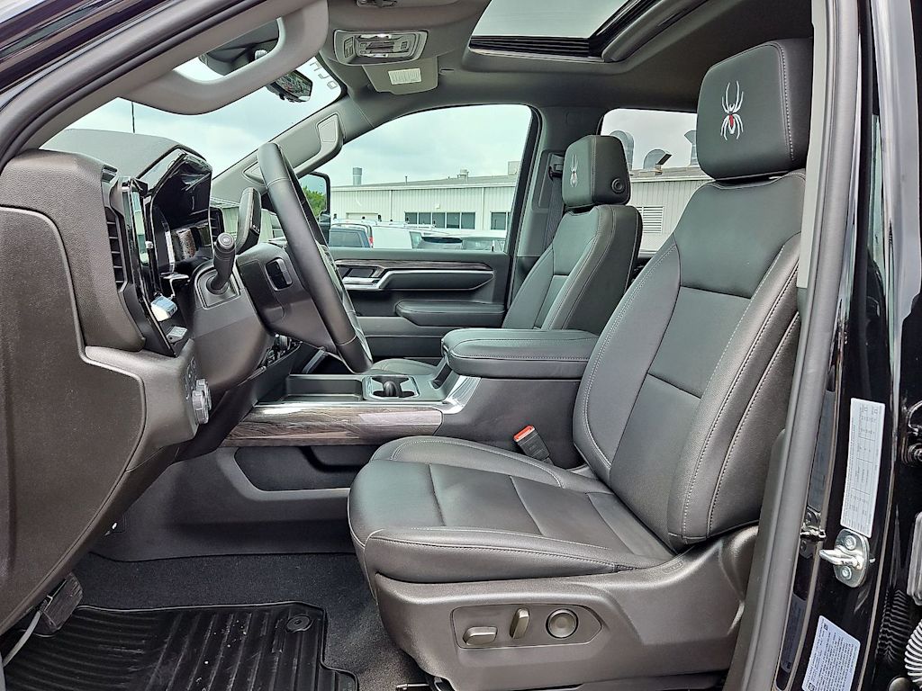 Thumbnail: 2025 Chevrolet Silverado 2500 - 9
