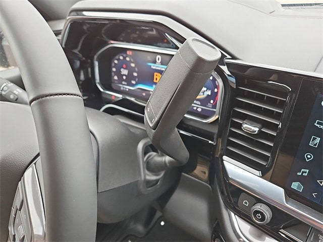 Thumbnail: 2025 Chevrolet Silverado 2500 - 2