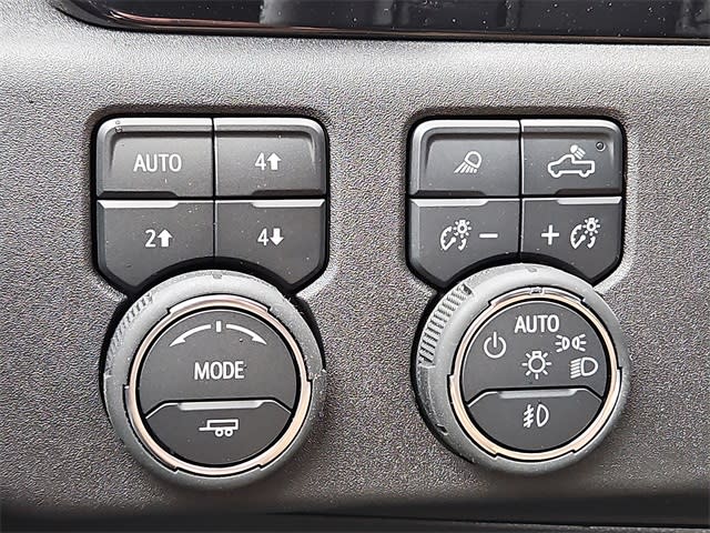 Thumbnail: 2025 Chevrolet Silverado 2500 - 17