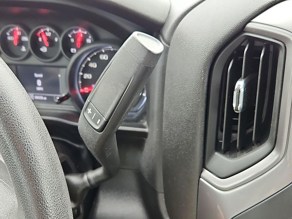 Thumbnail: 2023 Chevrolet Silverado 2500 - 28