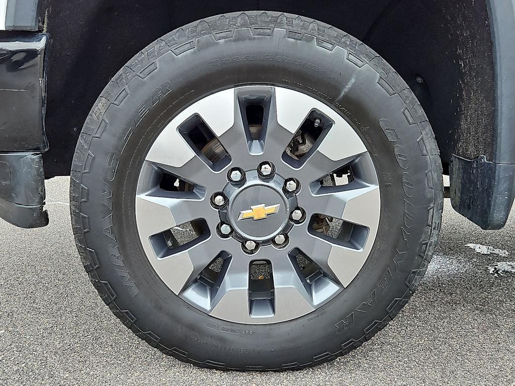 Thumbnail: 2023 Chevrolet Silverado 2500 - 6