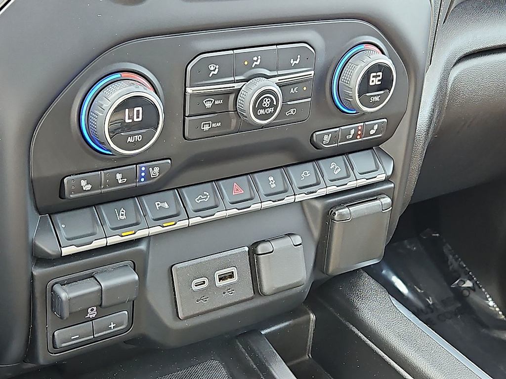 Thumbnail: 2022 Chevrolet Silverado 2500 - 30