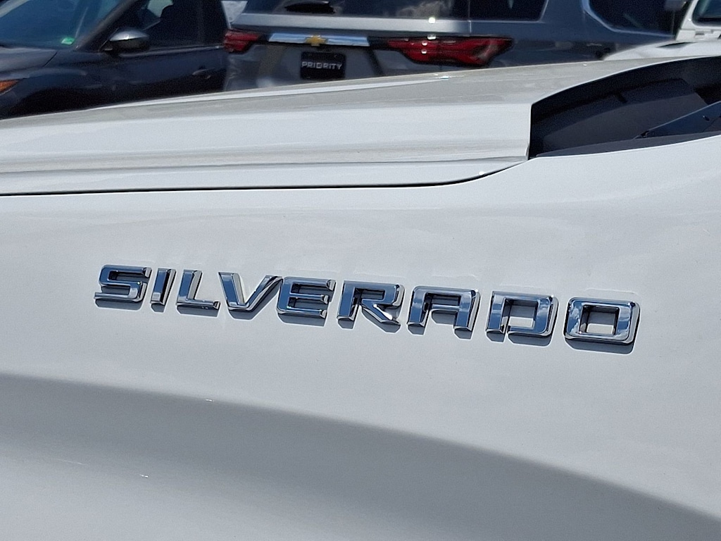Thumbnail: 2025 Chevrolet Silverado 1500 - 5