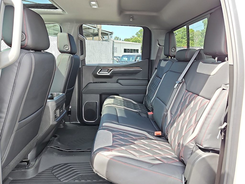 Thumbnail: 2026 Chevrolet Silverado 1500 - 10