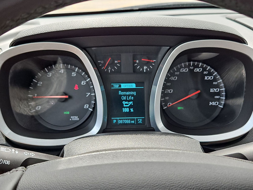 Thumbnail: 2013 Chevrolet Equinox - 17