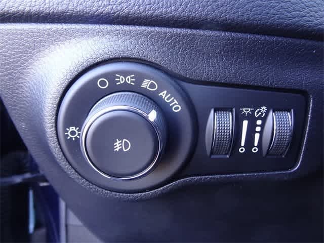 2021 Jeep Compass Latitude 22