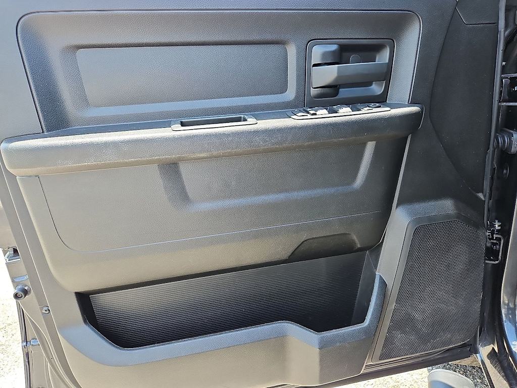 Thumbnail: 2019 RAM 1500 - 32