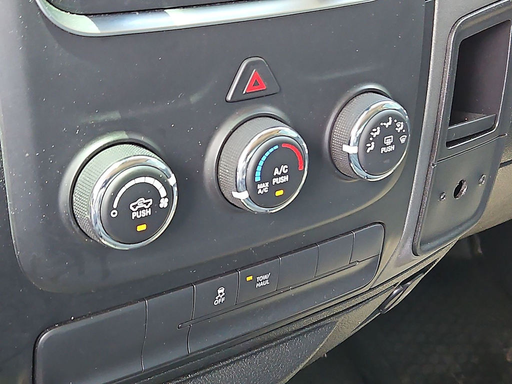 Thumbnail: 2019 RAM 1500 - 29