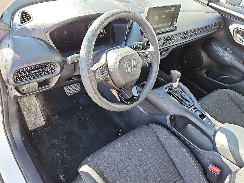 Thumbnail: 2025 Honda HR-V - 2