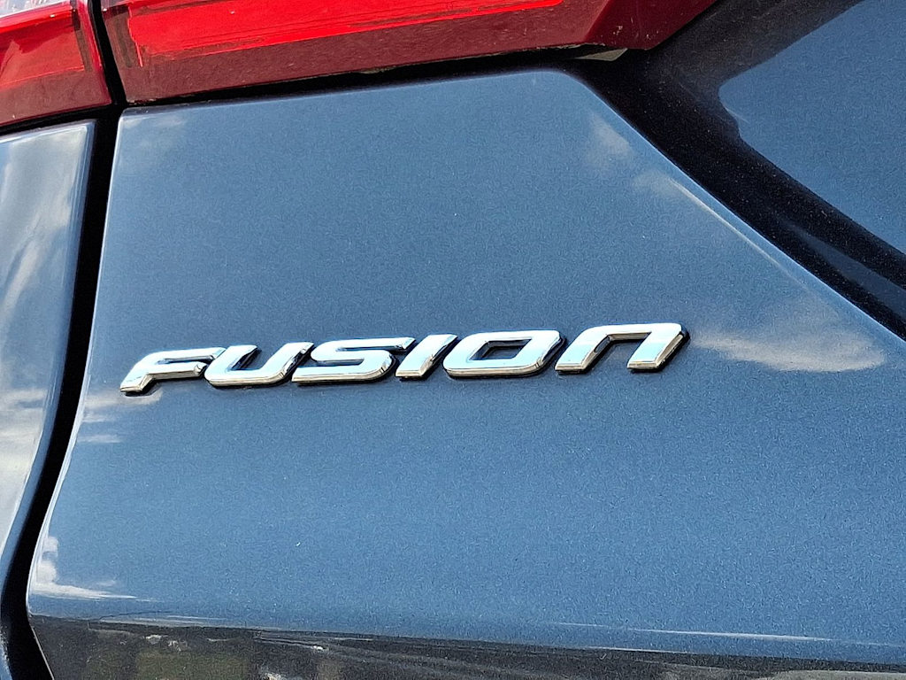 Thumbnail: 2018 Ford Fusion - 36
