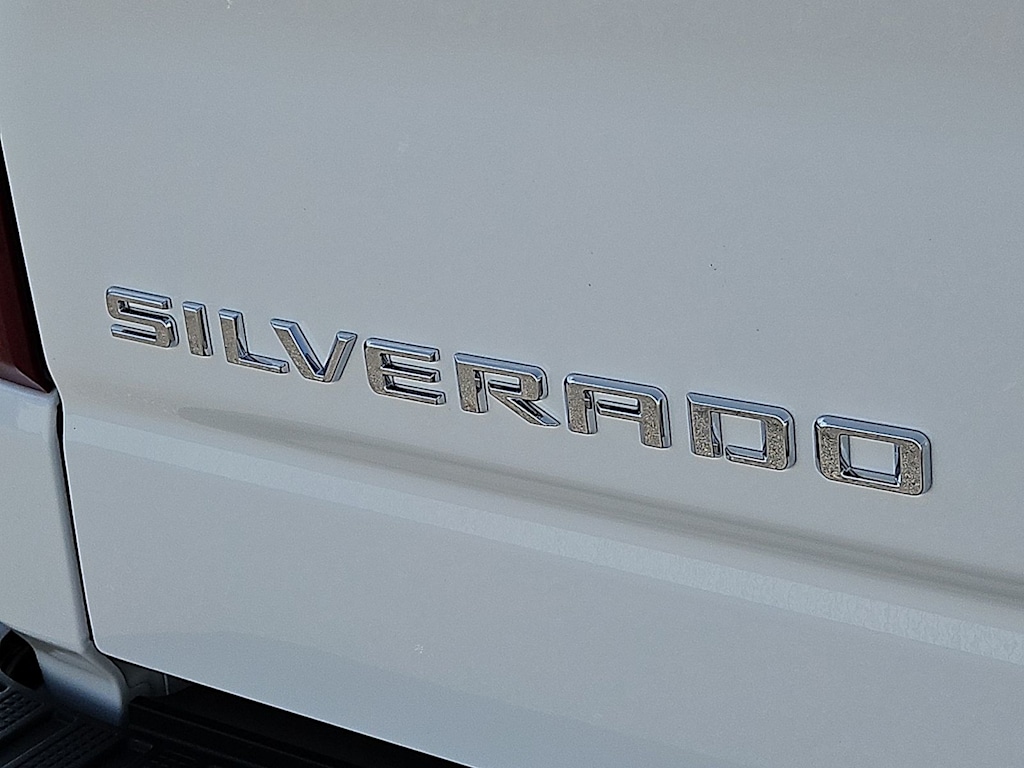 Thumbnail: 2026 Chevrolet Silverado 1500 - 6