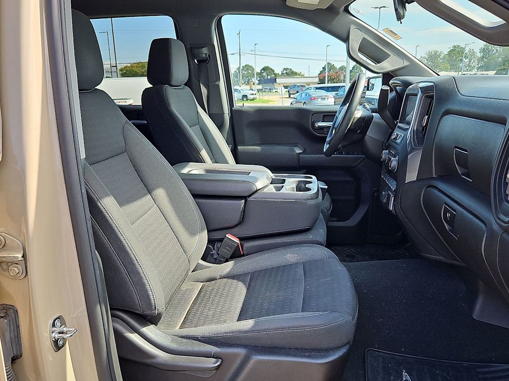 Thumbnail: 2022 Chevrolet Silverado 1500 - 10
