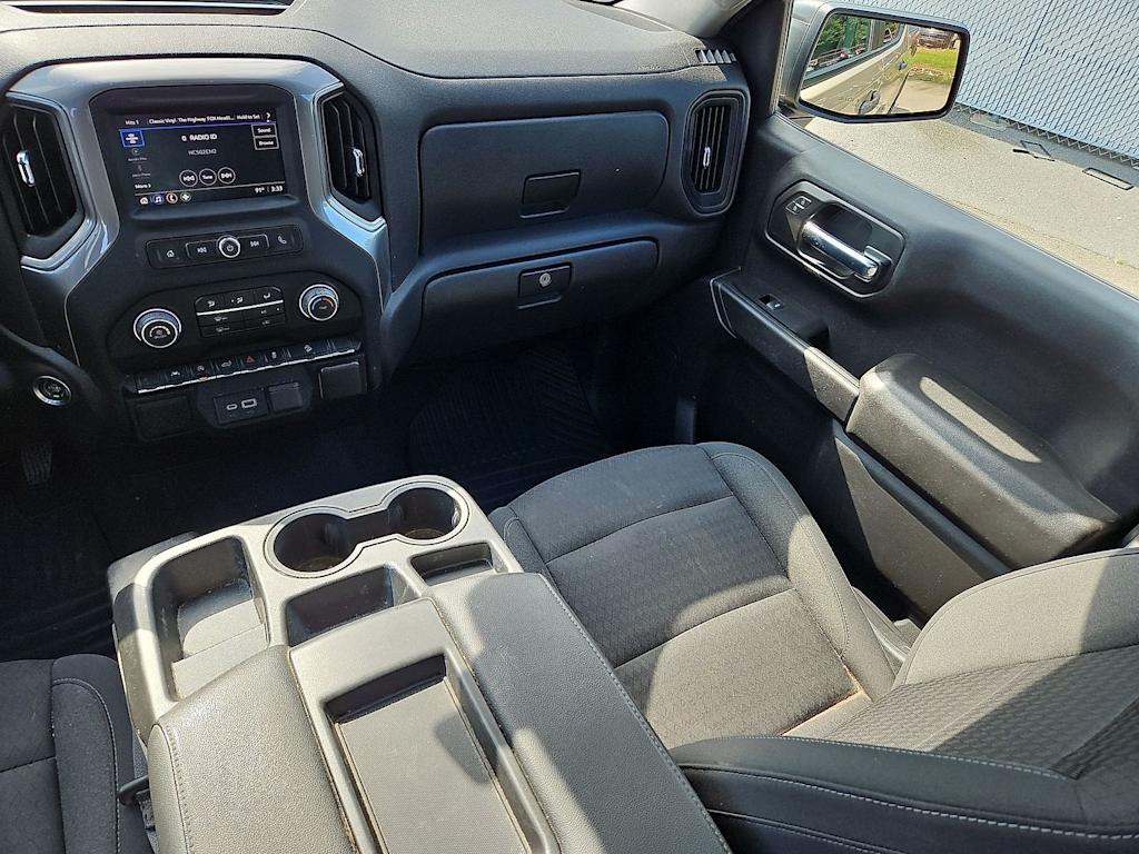 Thumbnail: 2022 Chevrolet Silverado 1500 - 12