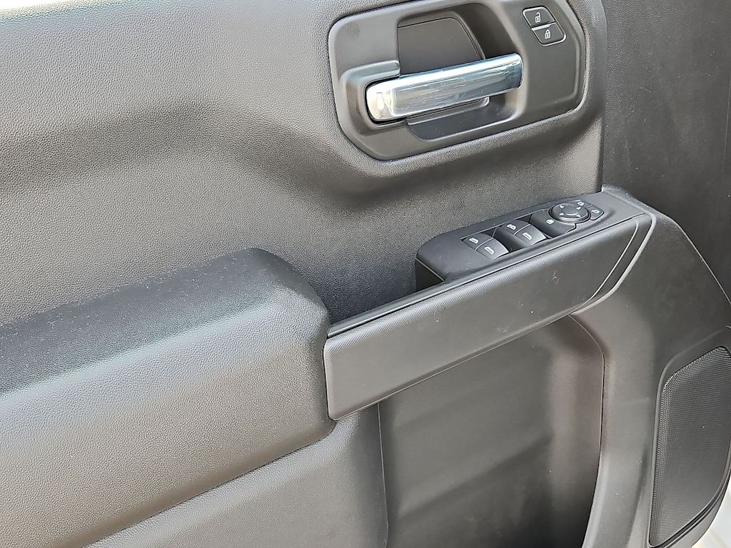 Thumbnail: 2026 Chevrolet Silverado 1500 - 34